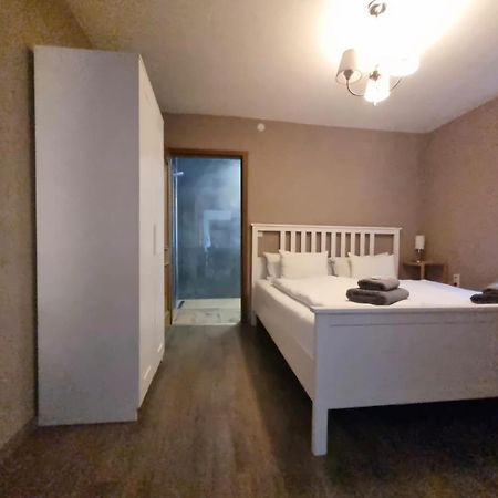 Hotel Und Pension Al Dente Nunchritz Exteriör bild