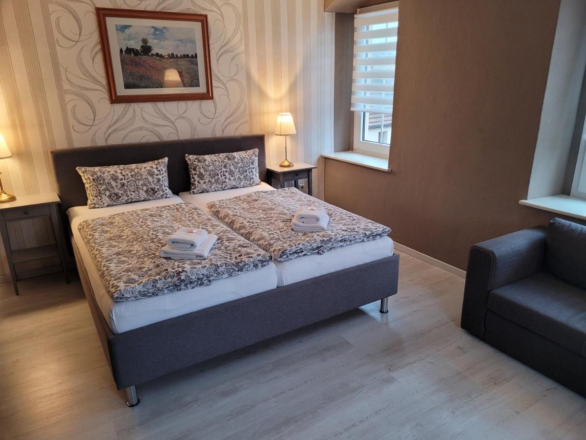 Hotel Und Pension Al Dente Nunchritz Exteriör bild